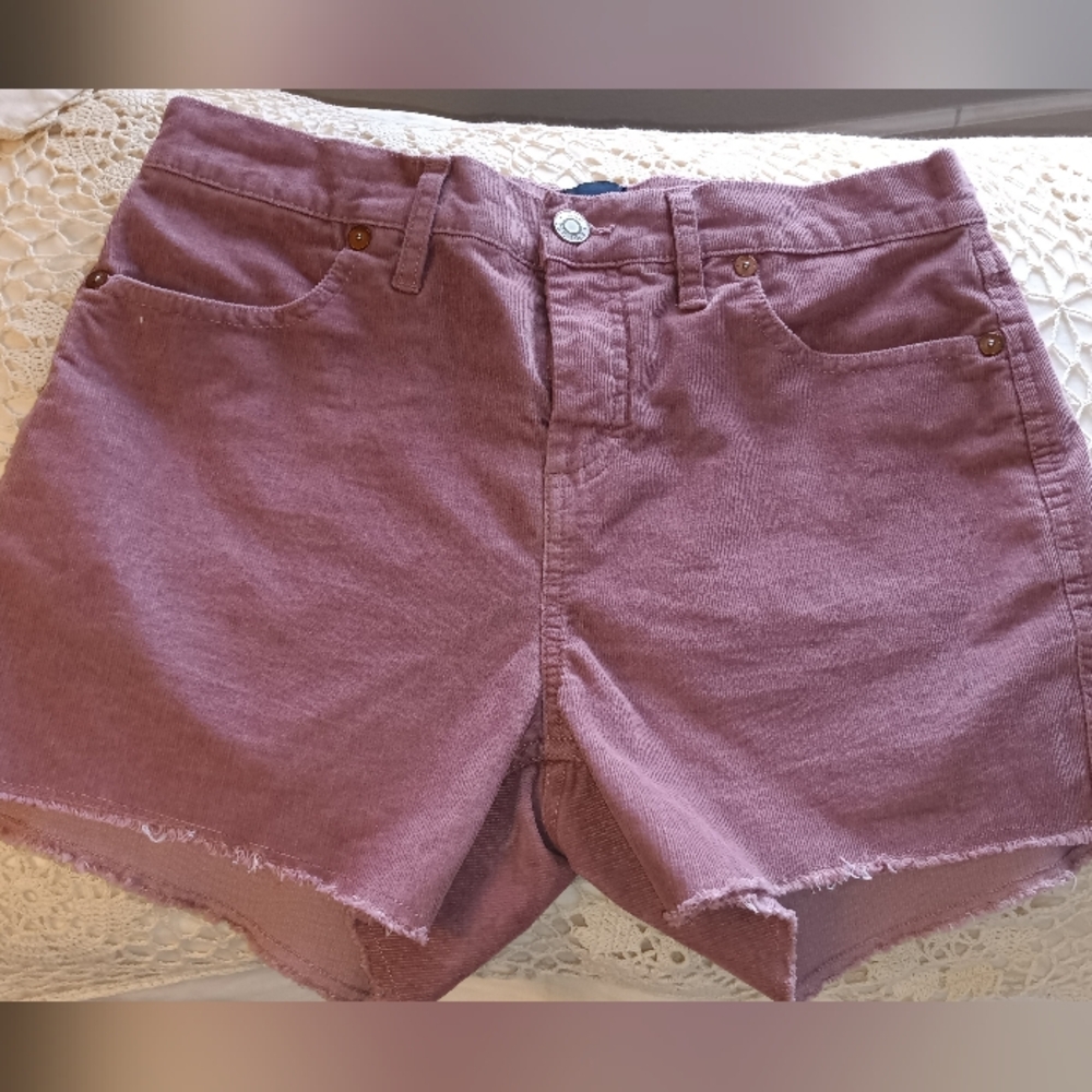 Gap Women's Shorts Sz 4 Stylish Comfy